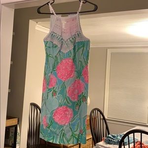 Excellent condition blue and pink Lilly Pulitzer